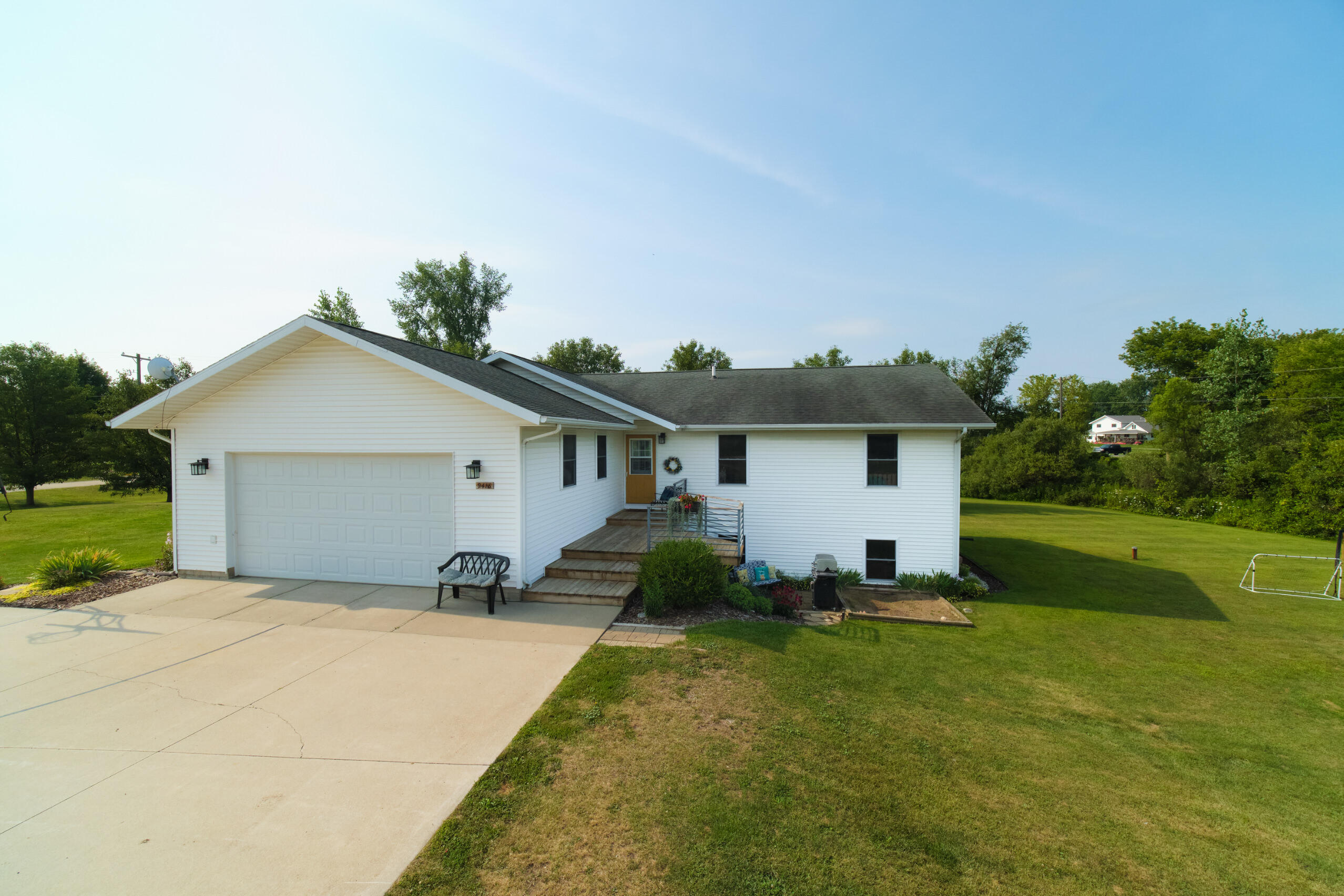9418 Skeels Road Fremont, MI 49412 - Photo 8 of 59 Front of Home