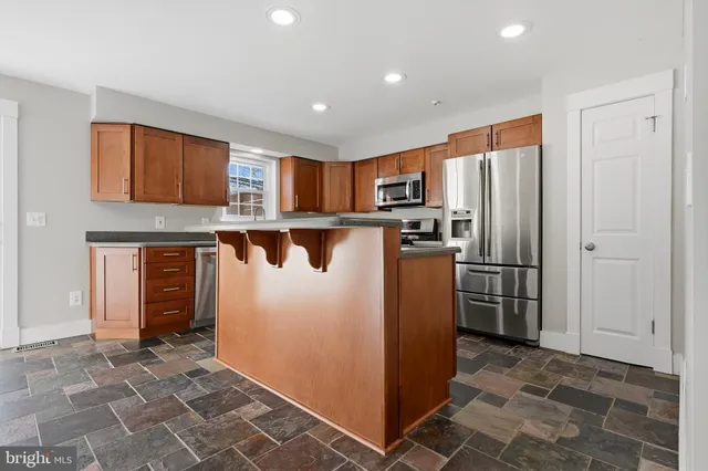 $425,000 | 9533 Georgian Way, Owings Mills, MD 21117