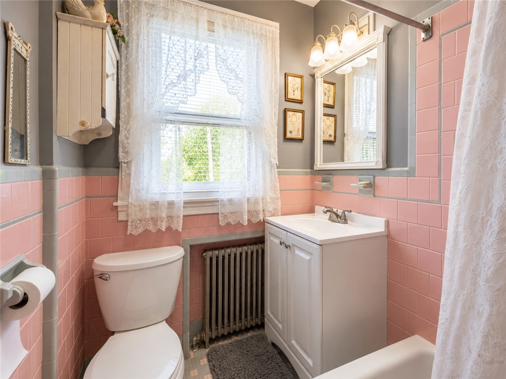 13 Cameron Street Pawtucket, RI 02861 - Photo 15 of 31