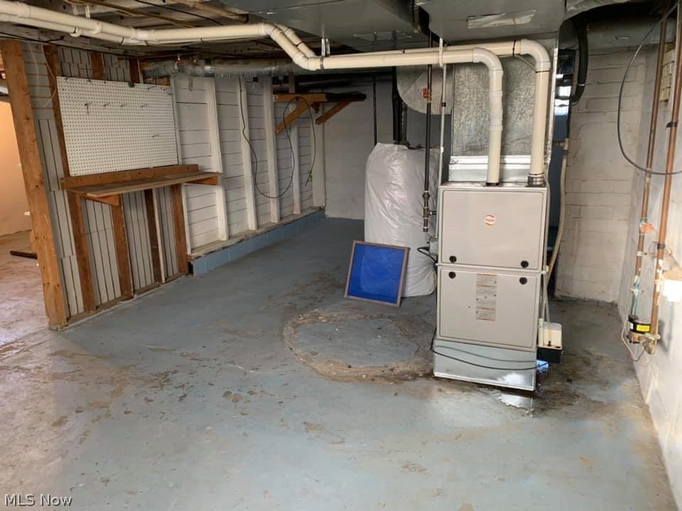 1009 Amherst Road Northeast Massillon, OH 44646 - Photo 18 of 18 Gallery Image 18