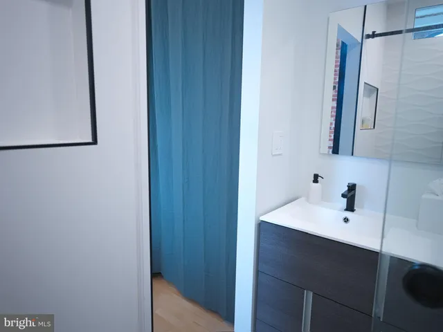 $3,200 | 1615 Q Street Northwest, Unit 601, Washington, DC 20009