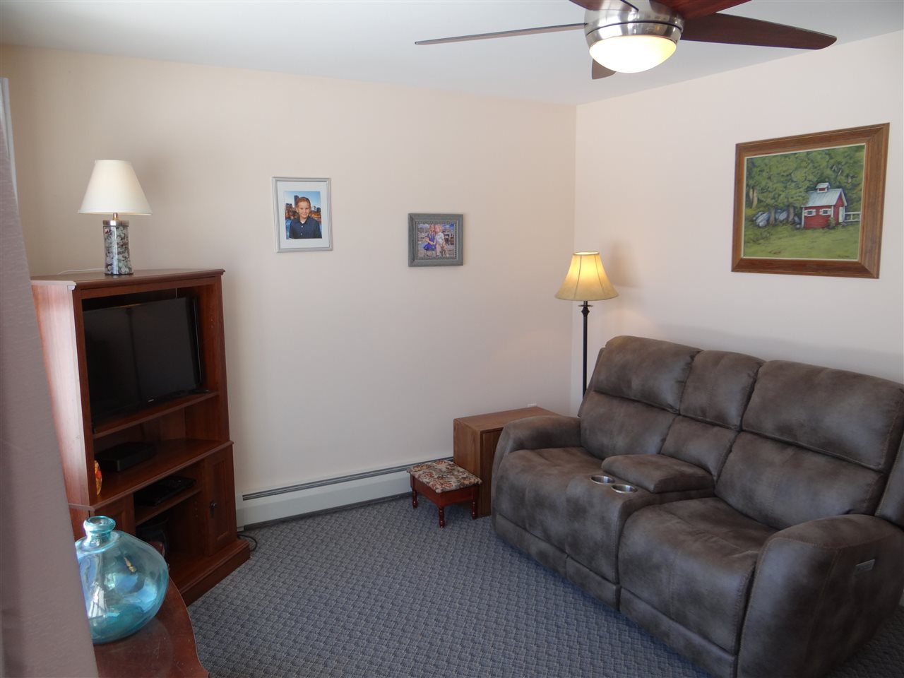 245 Hillside Road Hartford, VT 05059 - Photo 7 of 24 Gallery Image 7