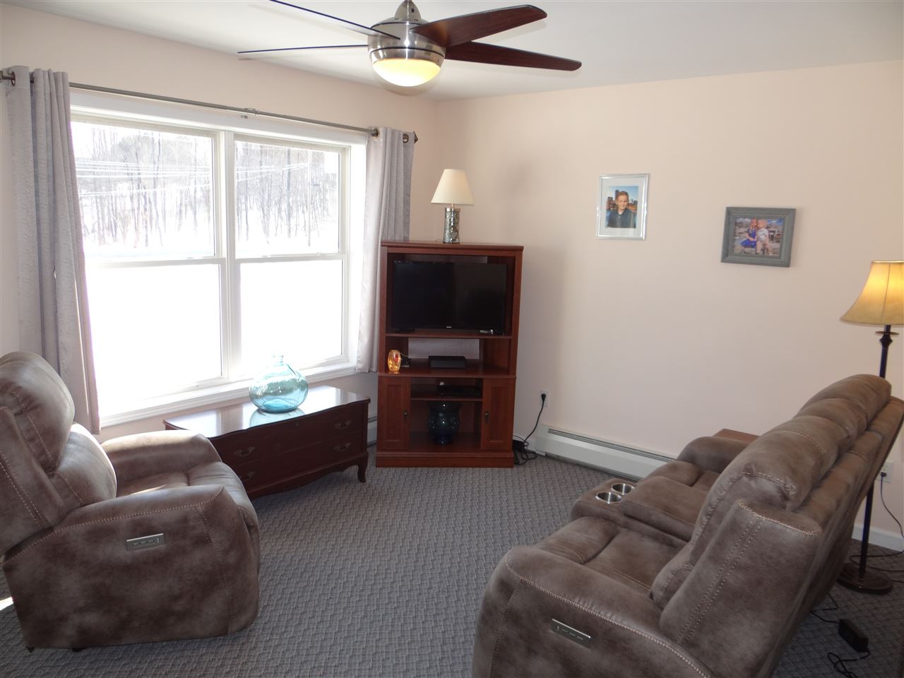 245 Hillside Road Hartford, VT 05059 - Photo 9 of 24 Gallery Image 9