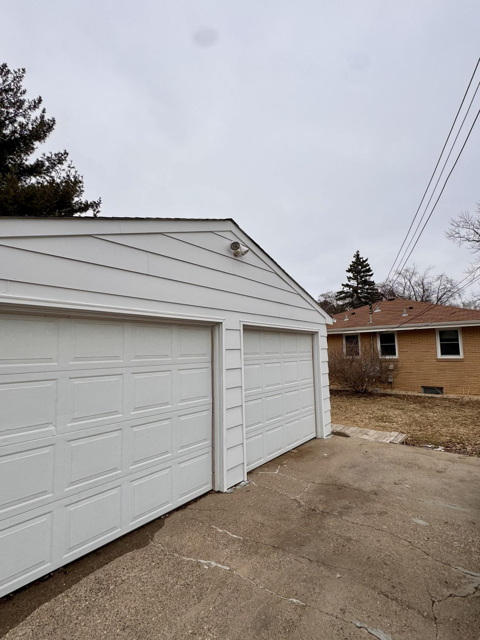 4229 Unity Avenue North Minneapolis, MN 55422 - Photo 19 of 19