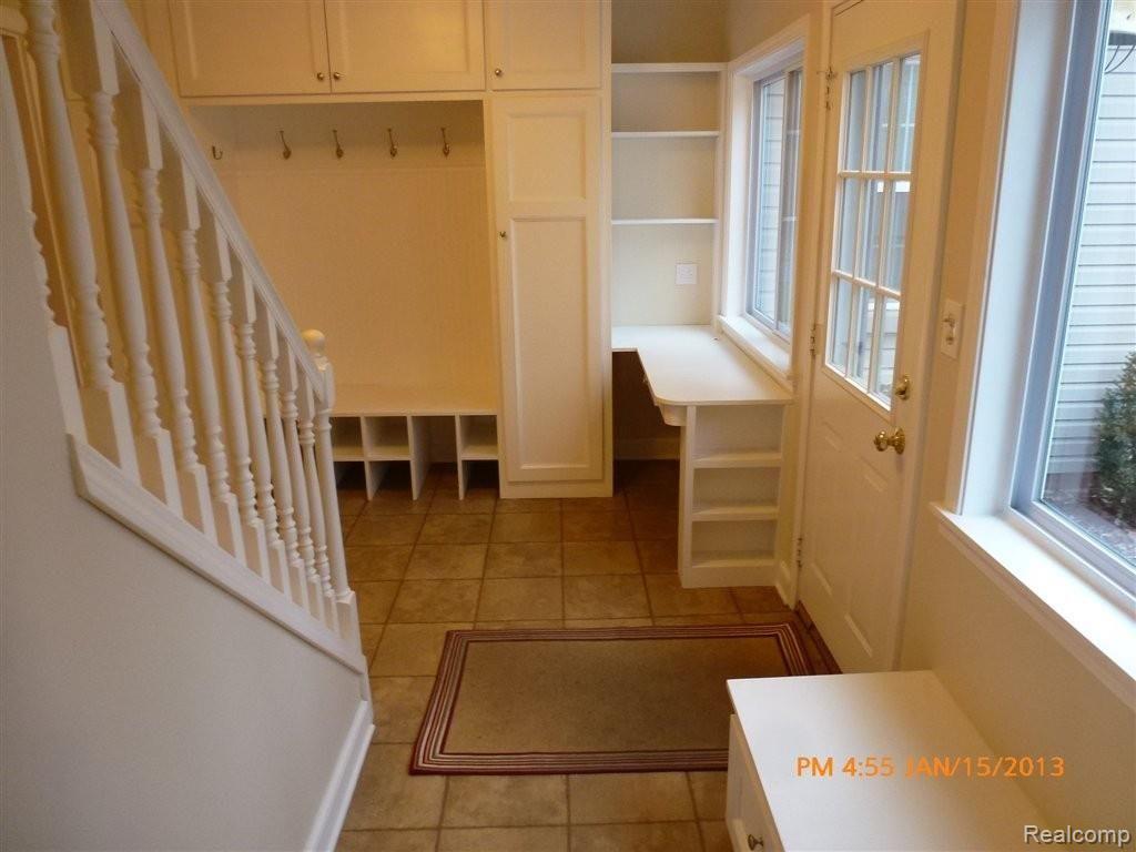 REAR FOYER/STORAGE
