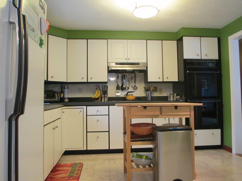 34 Cedar Road Holden, MA 01520 - Photo 7 of 22 Gallery Image 7