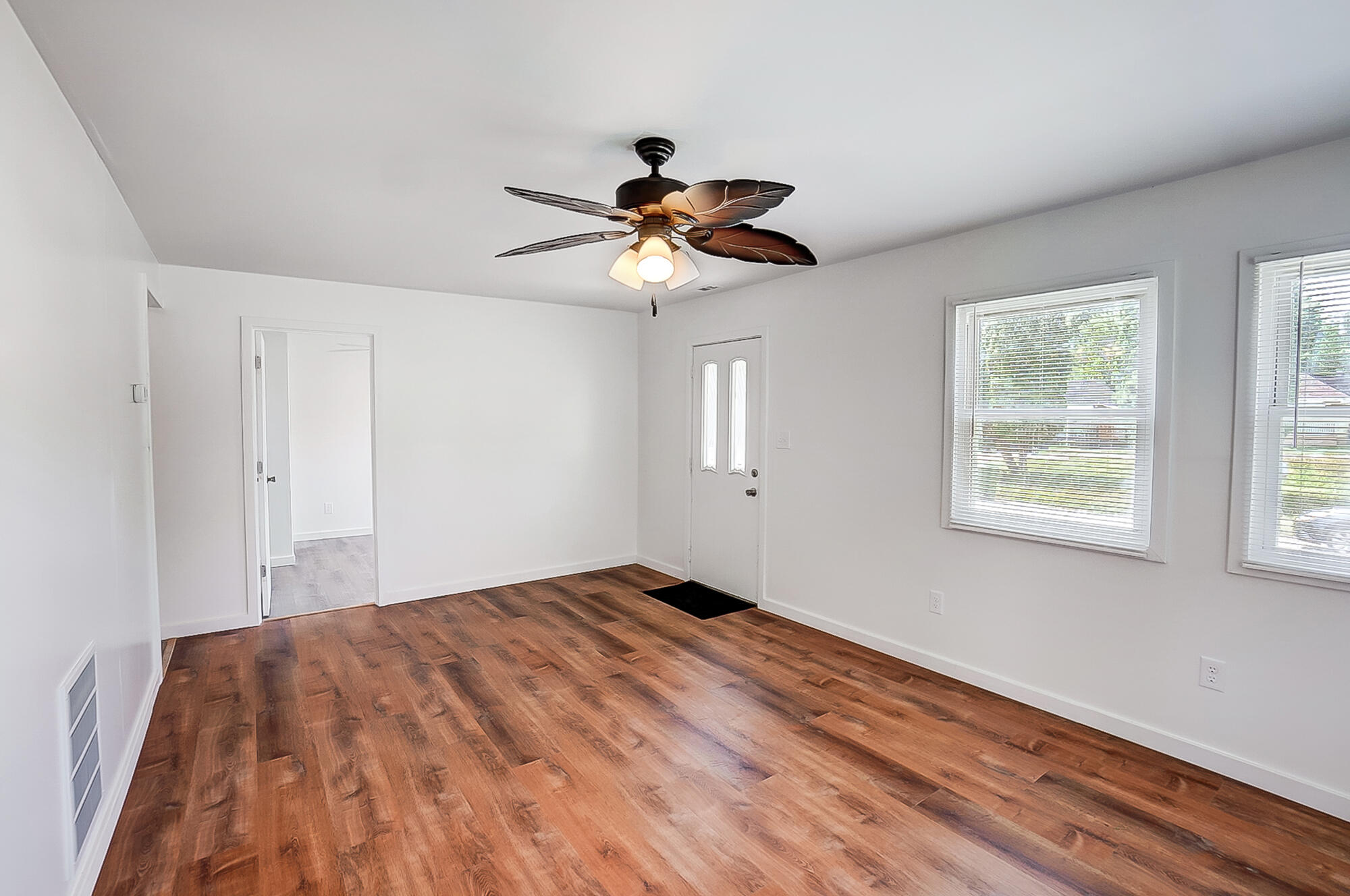 1704 East Street Springfield, OH 45505 - Photo 3 of 27