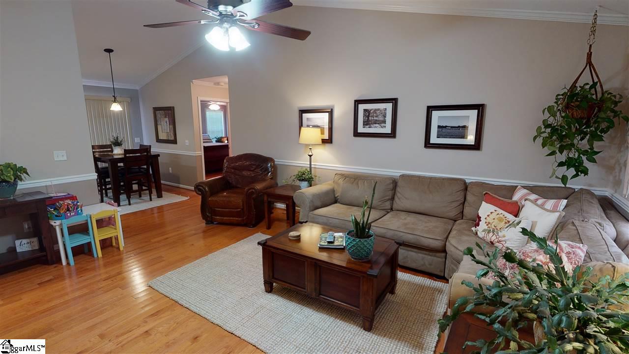 105 Rochester Court Easley, SC 29640 - Photo 3 of 25