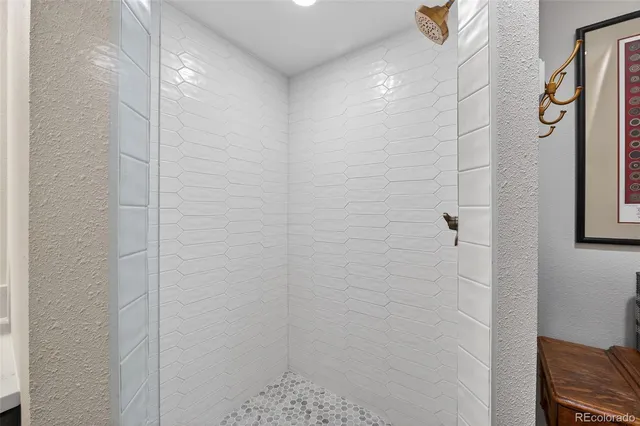 $1,150,000 | 10 Long Spur, Littleton, CO 80127