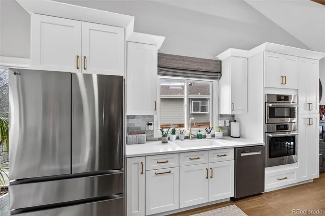 $1,150,000 | 10 Long Spur, Littleton, CO 80127