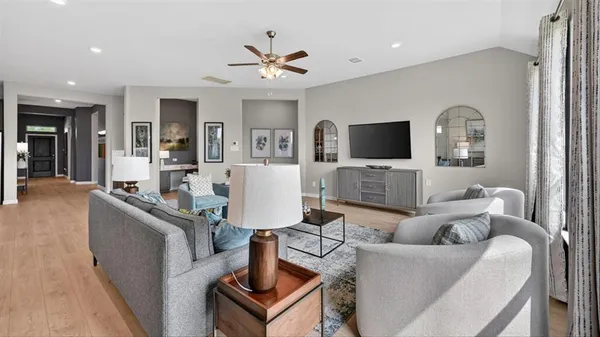 $463,120 | 10417 Palmetto Street, Grand Prairie, TX 76065