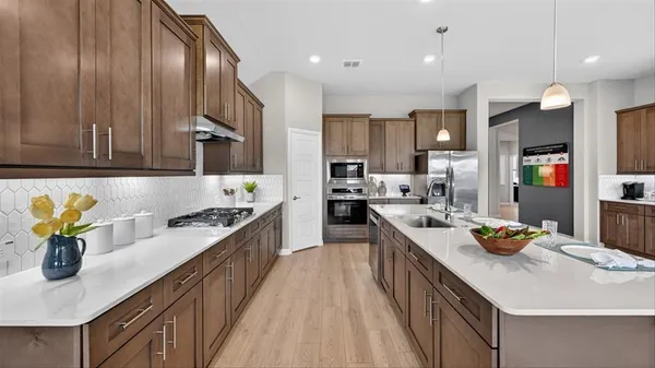 $463,120 | 10417 Palmetto Street, Grand Prairie, TX 76065