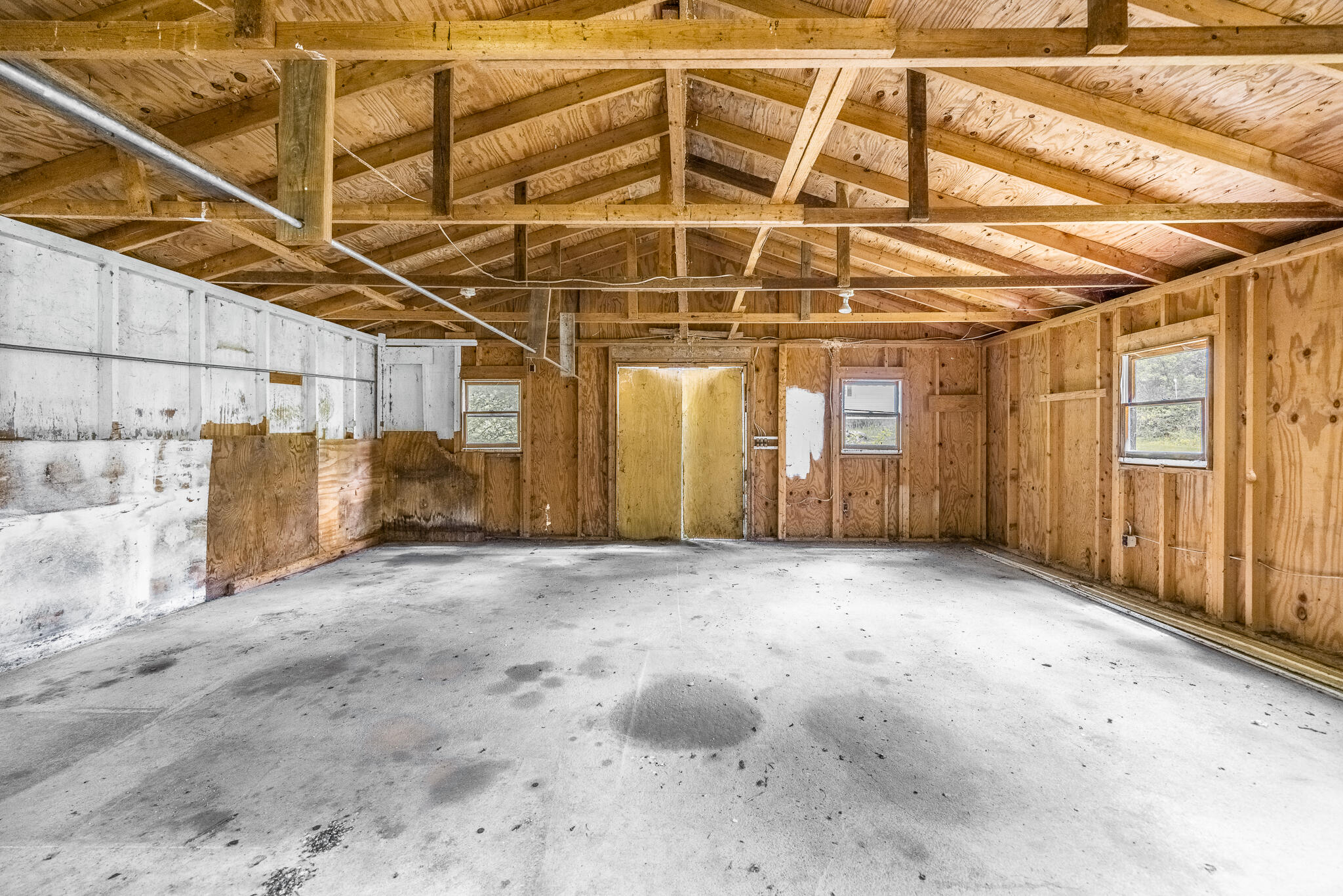 807 Higgins Road Pittsfield, ME 04967 - Photo 50 of 83 storage barn2