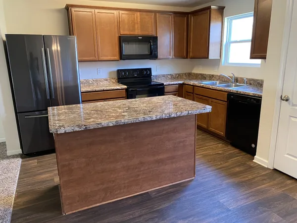 $2,250 | 2308 Bee Hive Drive, Columbia, TN 38401