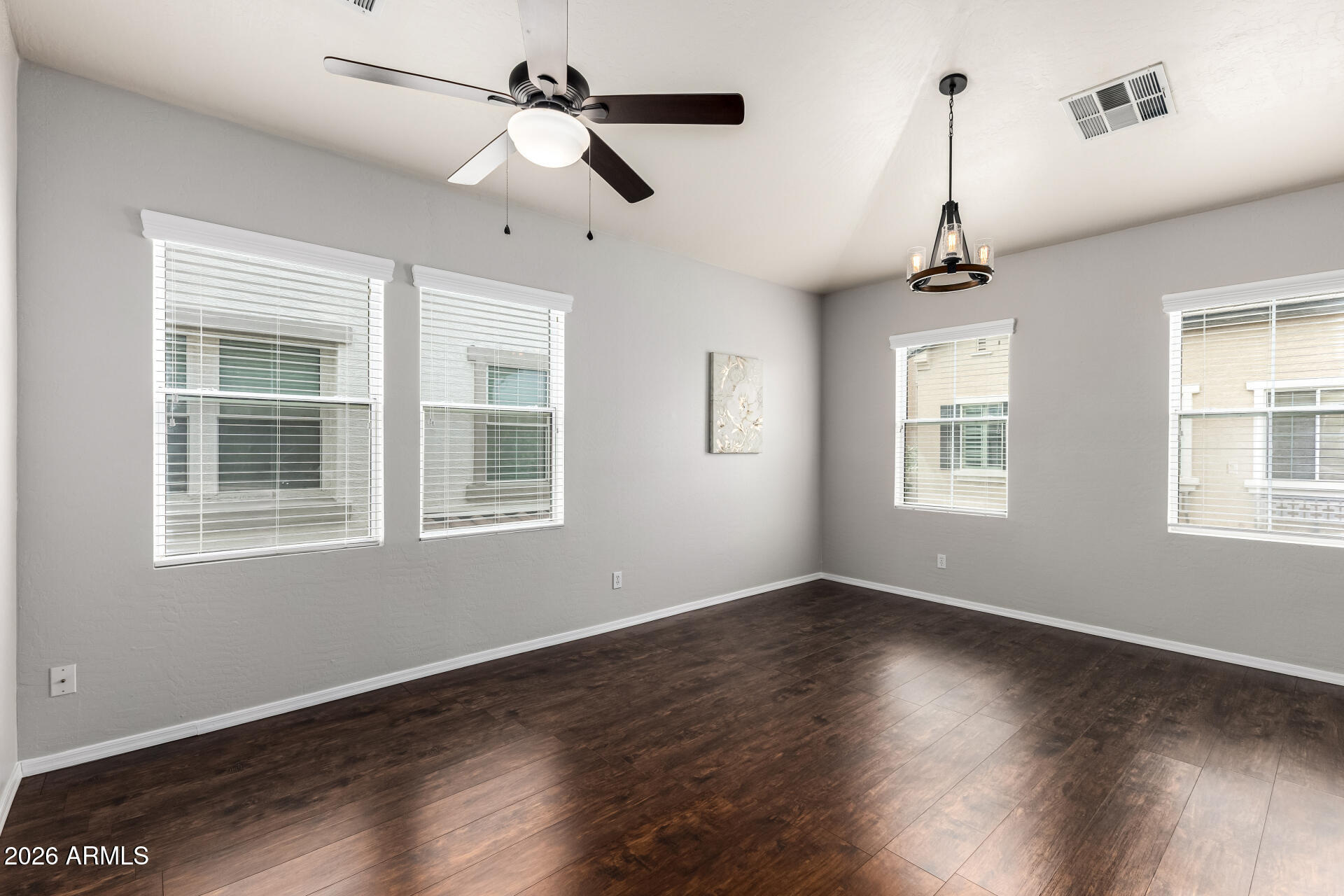 957 West Wendy Way Gilbert, AZ 85233 - Photo 3 of 23 3 - Wendy