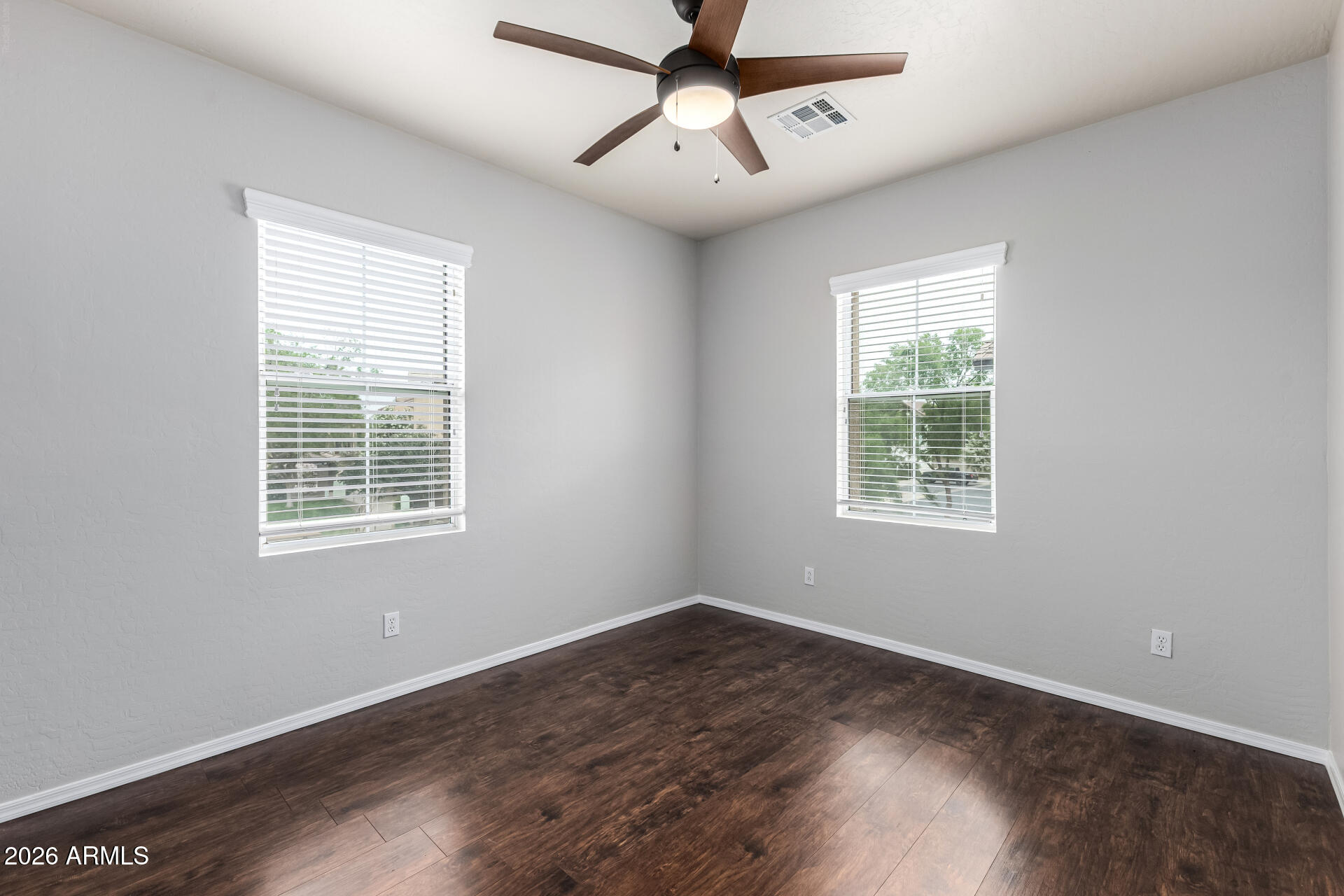 957 West Wendy Way Gilbert, AZ 85233 - Photo 9 of 23 9 - Wendy