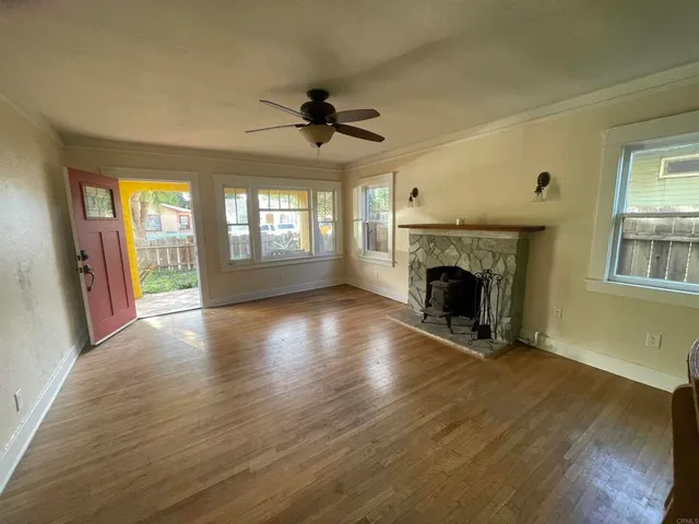 $799,000 | 121 East Warner Street, Ventura, CA 93001