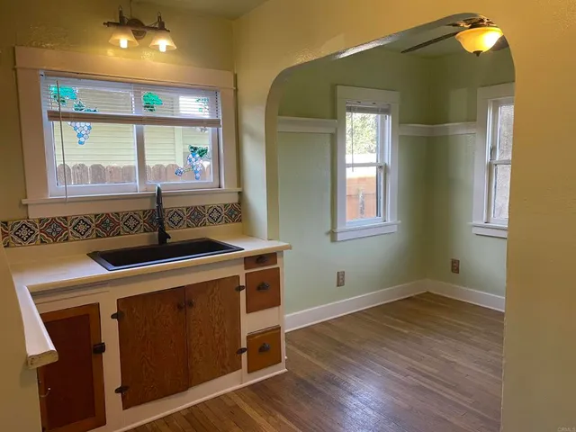 $799,000 | 121 East Warner Street, Ventura, CA 93001