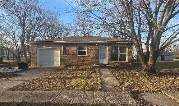 202 Grasshopper Road Winchester, KS 66097 - Photo 1 of 16