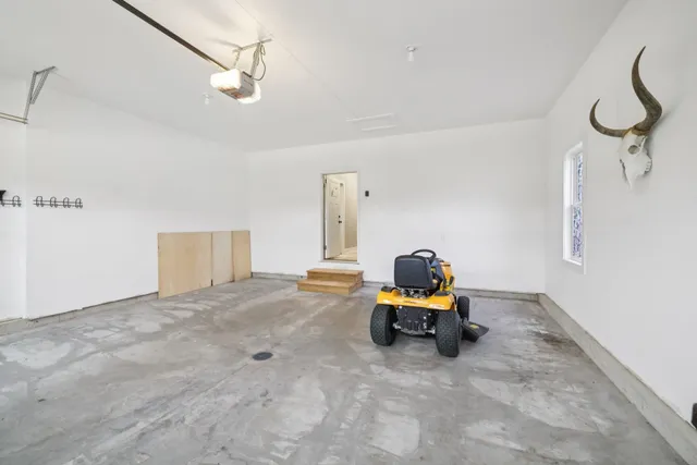 $699,900 | 2109 Korgen Drive, Stoughton, WI 53589