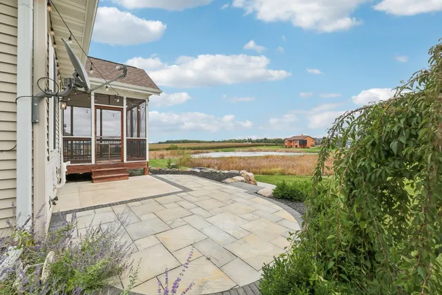 $699,900 | 2109 Korgen Drive, Stoughton, WI 53589