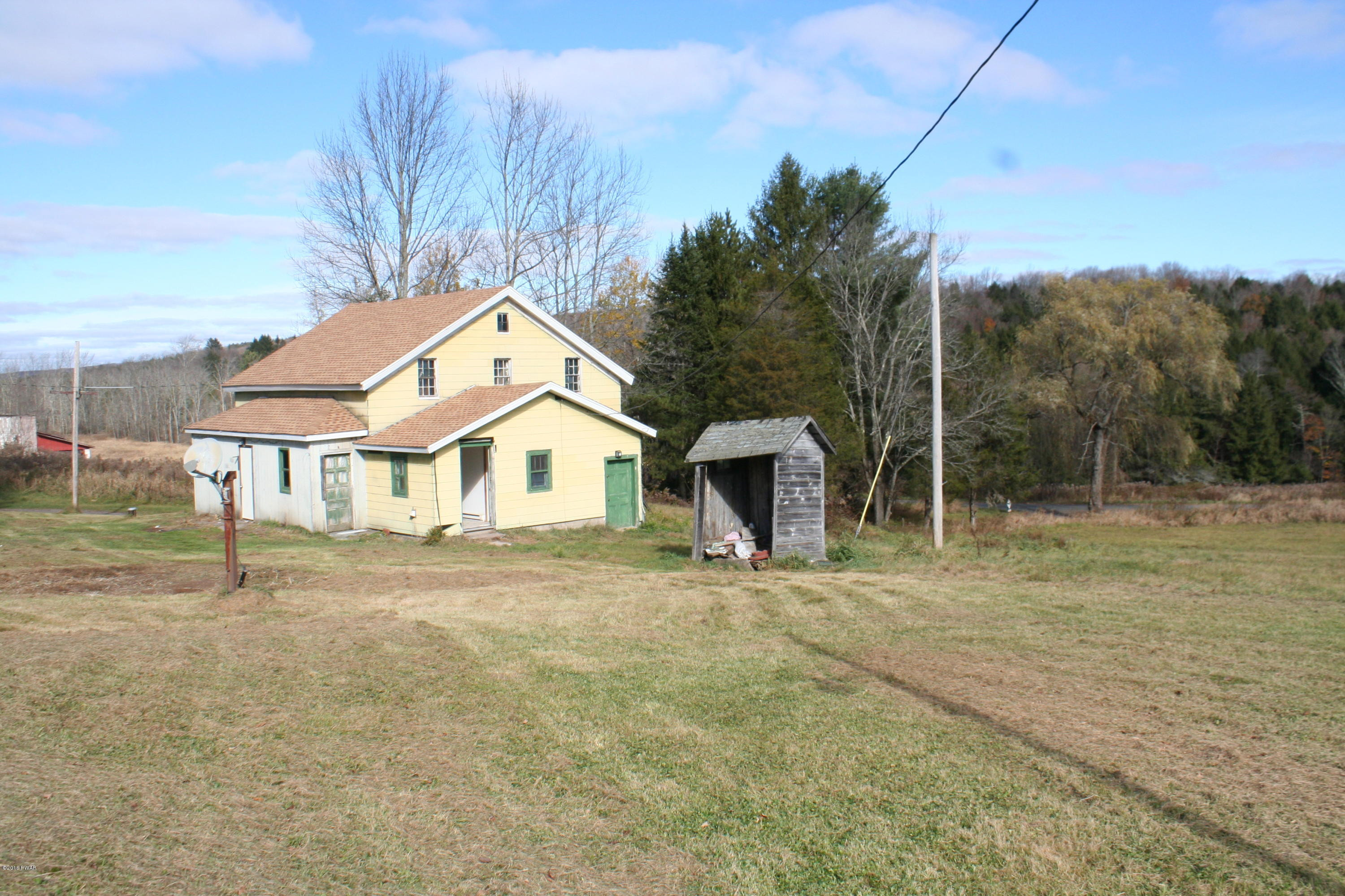 245 Fords Road Honesdale, PA 18431 - Photo 5 of 23