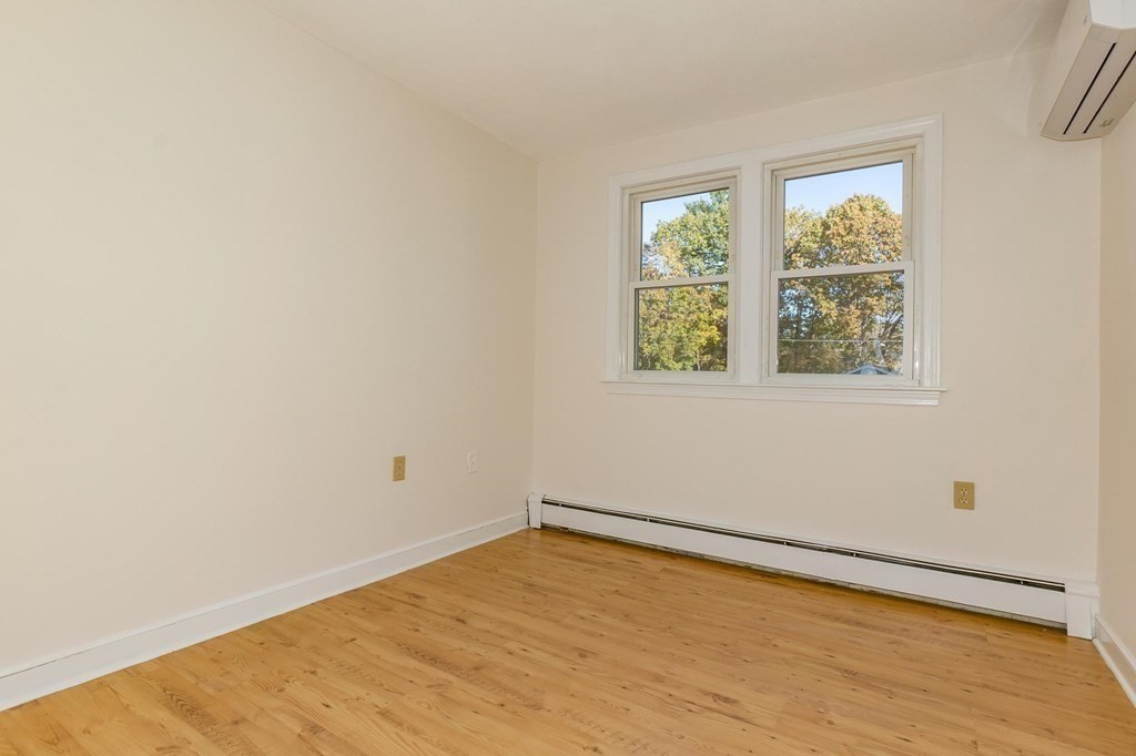 51 Putnam Road Reading, MA 01867 - Photo 7 of 28 Gallery Image 7