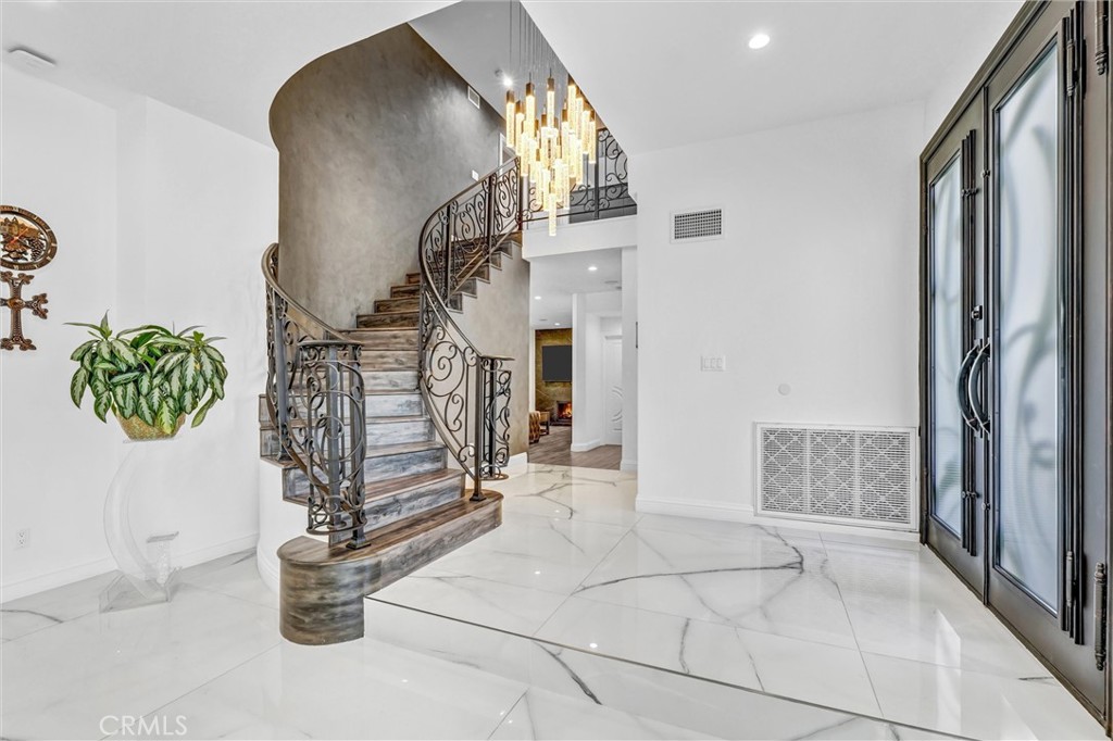 11765 Monte Leon Way Porter Ranch, CA 91326 - Photo 5 of 47