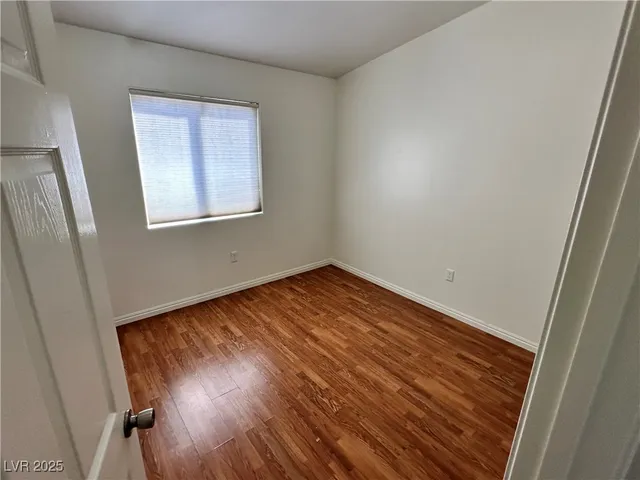 $1,750 | 5290 Panguitch Drive, Las Vegas, NV 89122