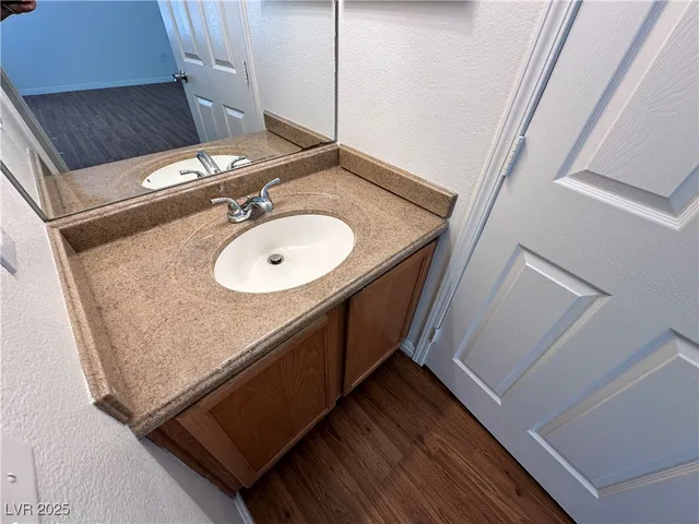 $1,750 | 5290 Panguitch Drive, Las Vegas, NV 89122