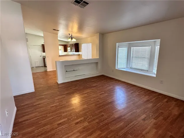 $1,750 | 5290 Panguitch Drive, Las Vegas, NV 89122