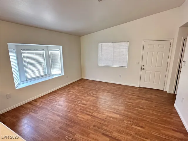 $1,750 | 5290 Panguitch Drive, Las Vegas, NV 89122