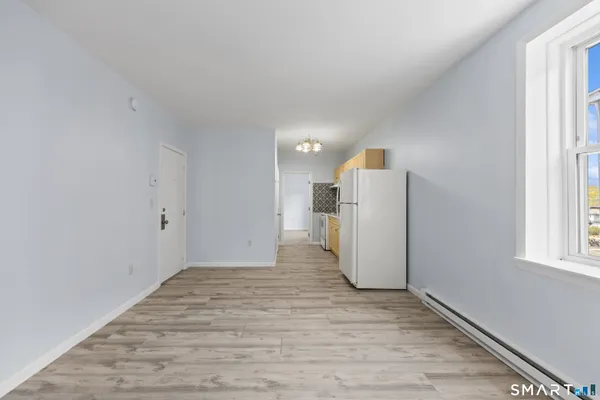 $1,250 | 60 Center Street, Unit 9, Wallingford, CT 06492