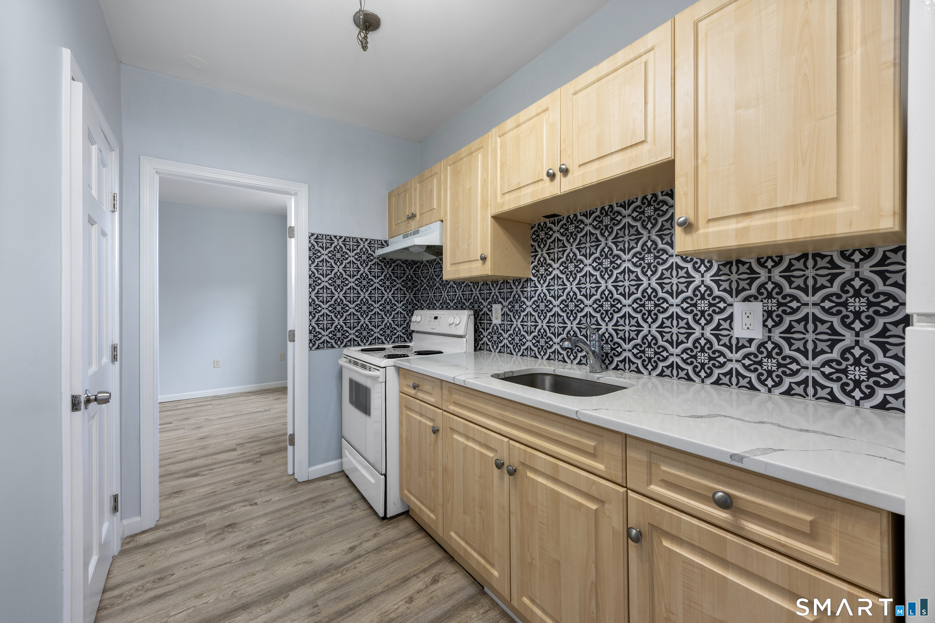 60 Center Street, Unit 9 Wallingford, CT 06492 - Photo 5 of 20