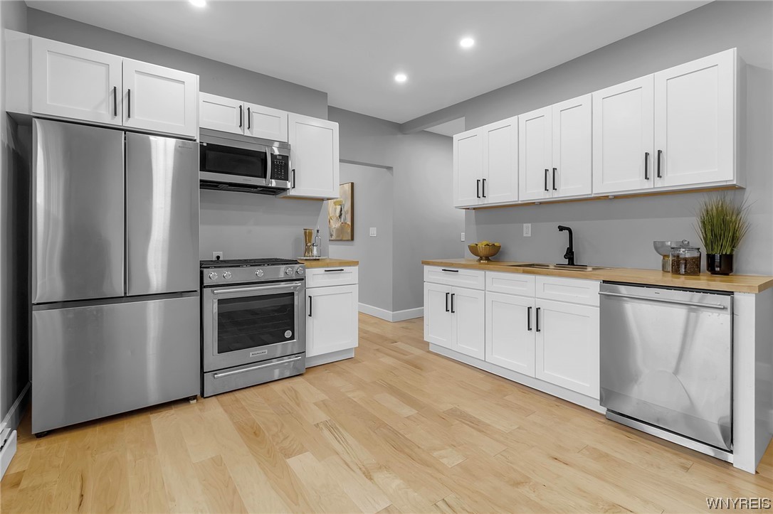 853 Prospect Avenue Buffalo, NY 14213 - Photo 11 of 49