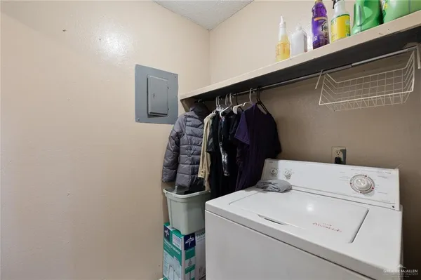 a close up view of washer and dryer