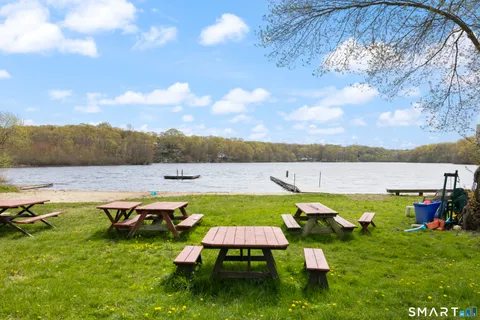 $558,000 | 42 Harrison Road, Guilford, CT 06437