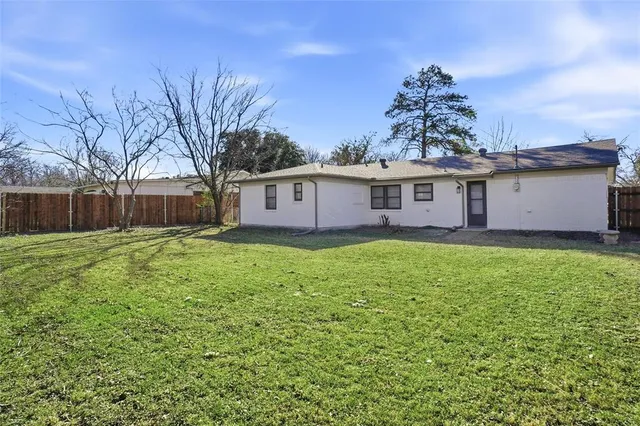 $275,000 | 4712 Carlyle Drive, Fort Worth, TX 76132