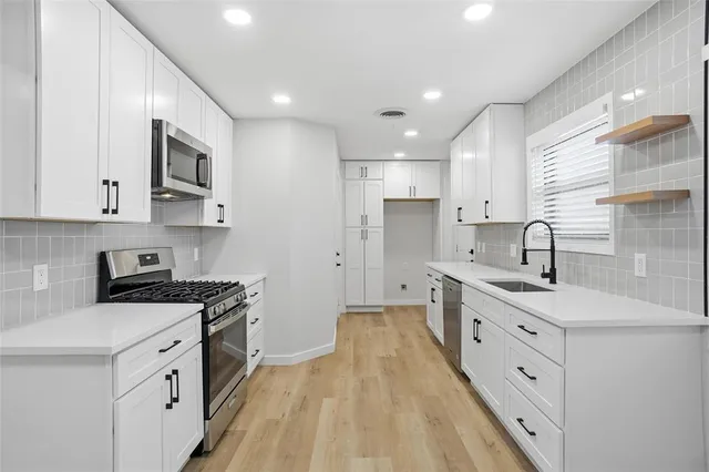 $275,000 | 4712 Carlyle Drive, Fort Worth, TX 76132