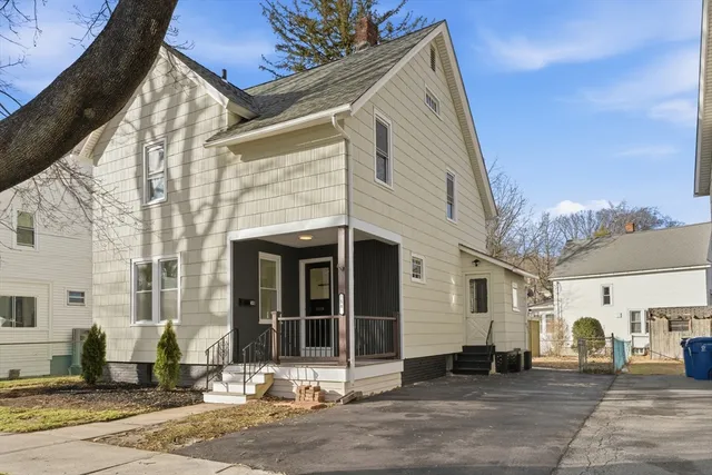 $399,900 | 58 Field Street, West Springfield, MA 01089