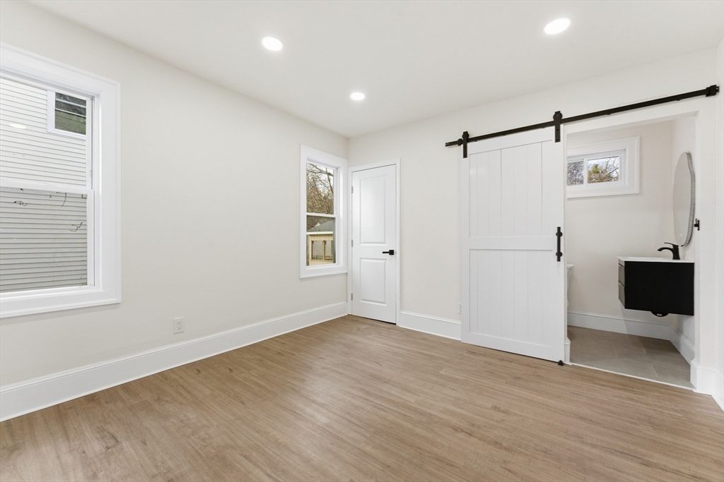 58 Field Street West Springfield, MA 01089 - Photo 10 of 24