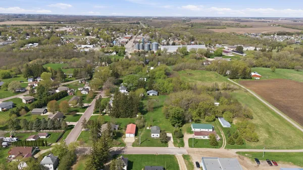 $129,900 | 132 Gates Avenue, Kenyon, MN 55946
