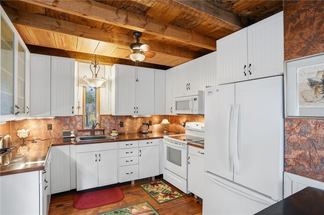 186 Arcadia Road Hopkinton, RI 02832 - Photo 9 of 27 Kitchen with updated counters and cabinets