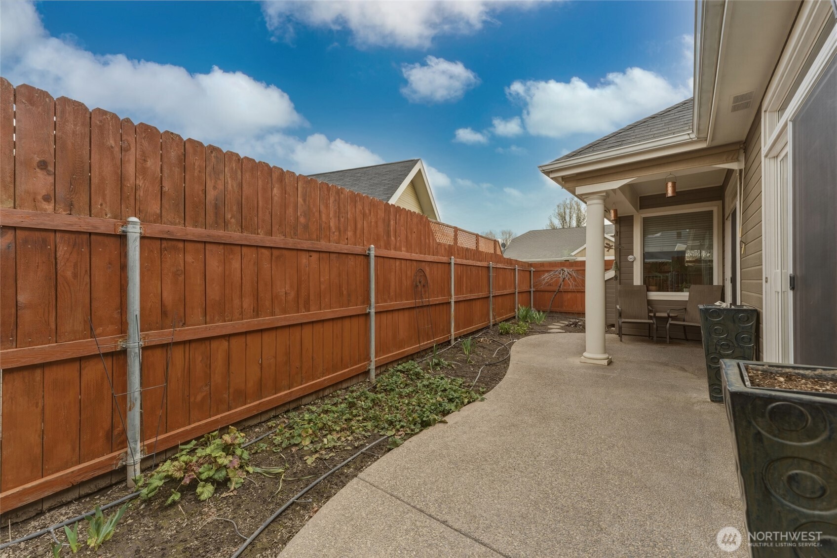 764 Southeast Quail Run College Place, WA 99324 - Photo 24 of 40 a view of a backyard