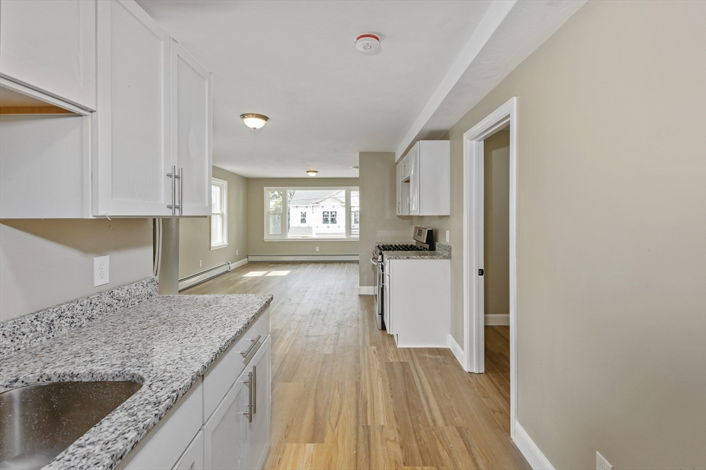 14 Nelson Street Webster, MA 01570 - Photo 1 of 30 Gallery Image 1