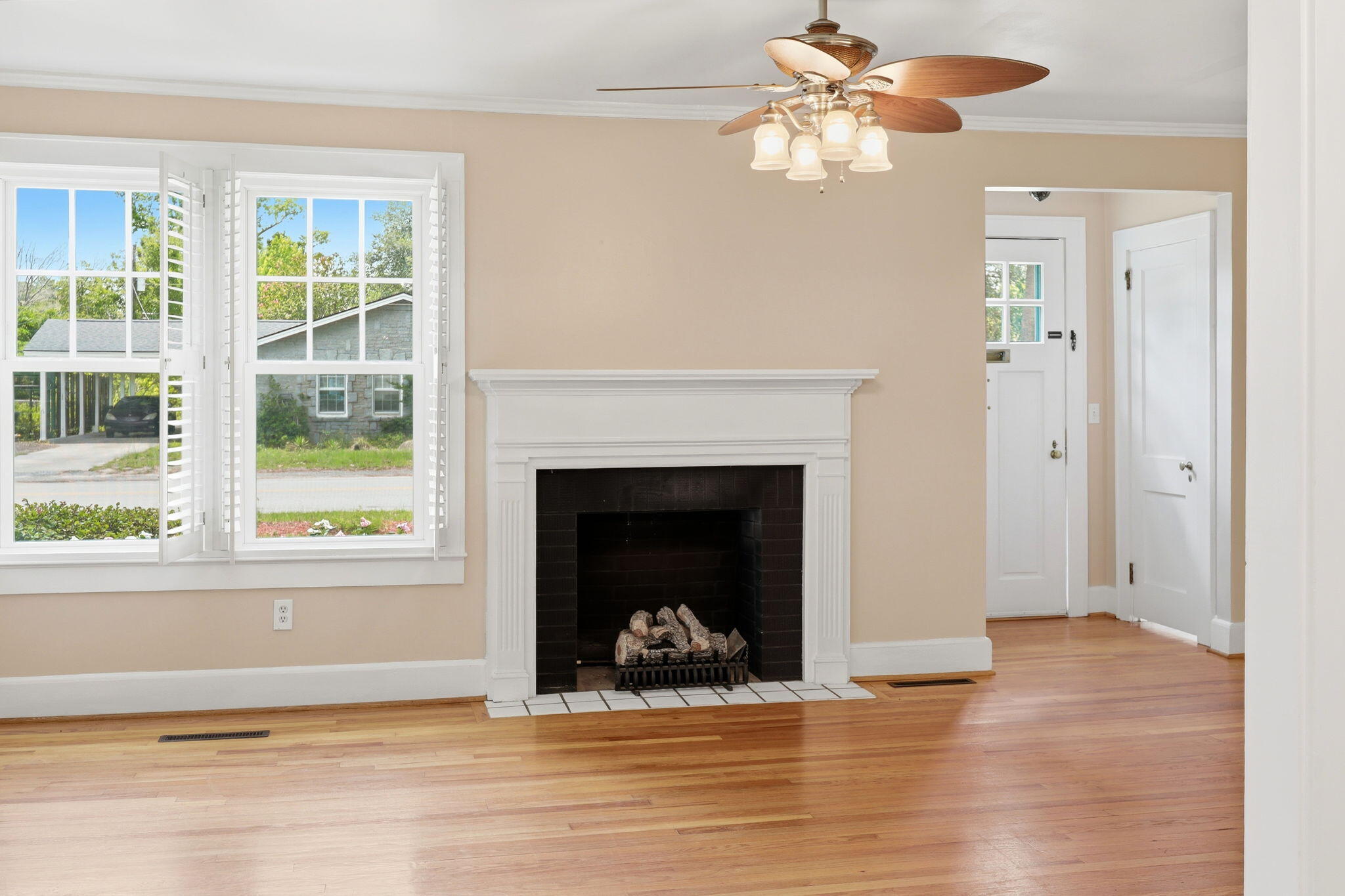 316 Klein Street Walterboro, SC 29488 - Photo 22 of 45 22-web-or-mls-470A6304