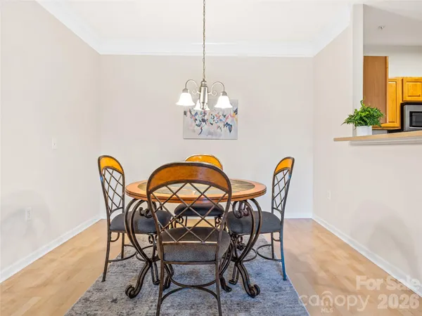 $240,000 | 726 Appeldoorn Circle, Asheville, NC 28803
