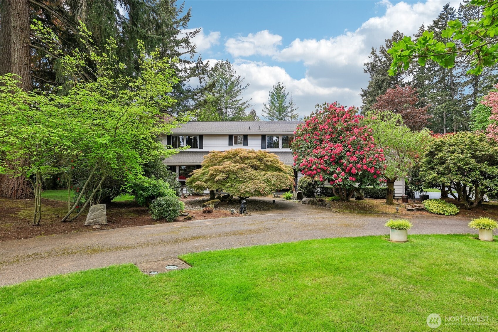15408 Waller Road East Tacoma, WA 98445 - Photo 3 of 40