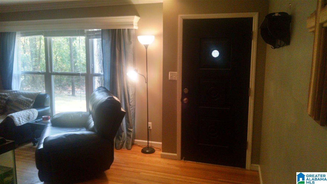 1905 Thornhill Road Fultondale, AL 35068 - Photo 5 of 17