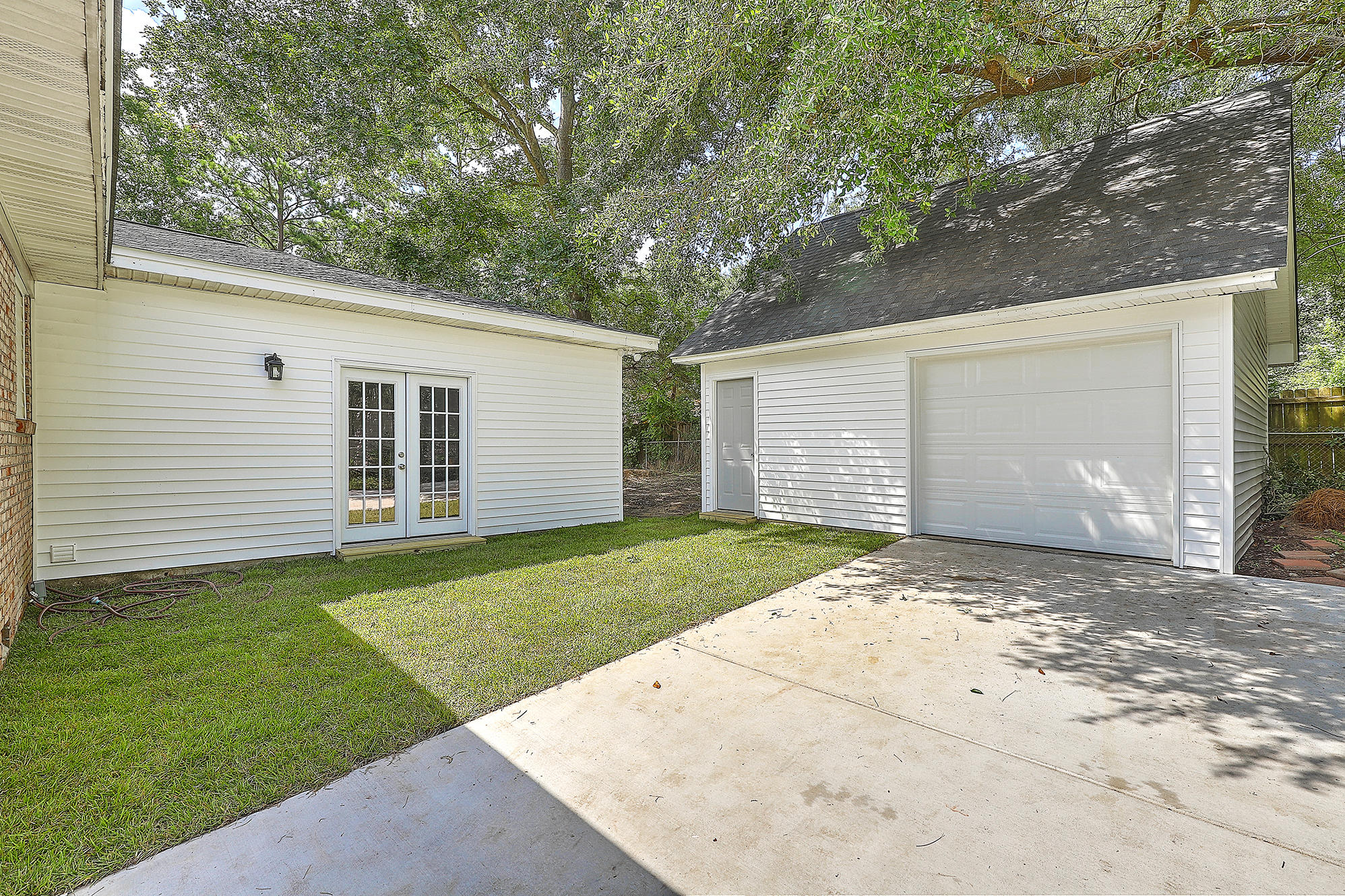 330 Oxford Road Ladson, SC 29456 - Photo 28 of 31 IMG_1692_3_4_5_6_7_8